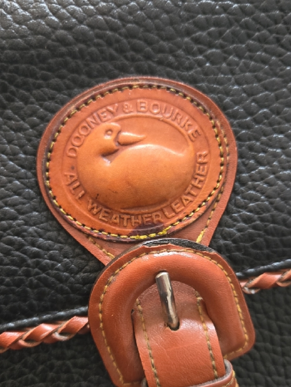 Vintage Dooney & Bourke Black Pebbled Leather Shoulder Bag with Brown Trim - Picture 2 of 16